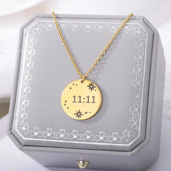 Gold_11_11_Amor_Pendants_For_Women
